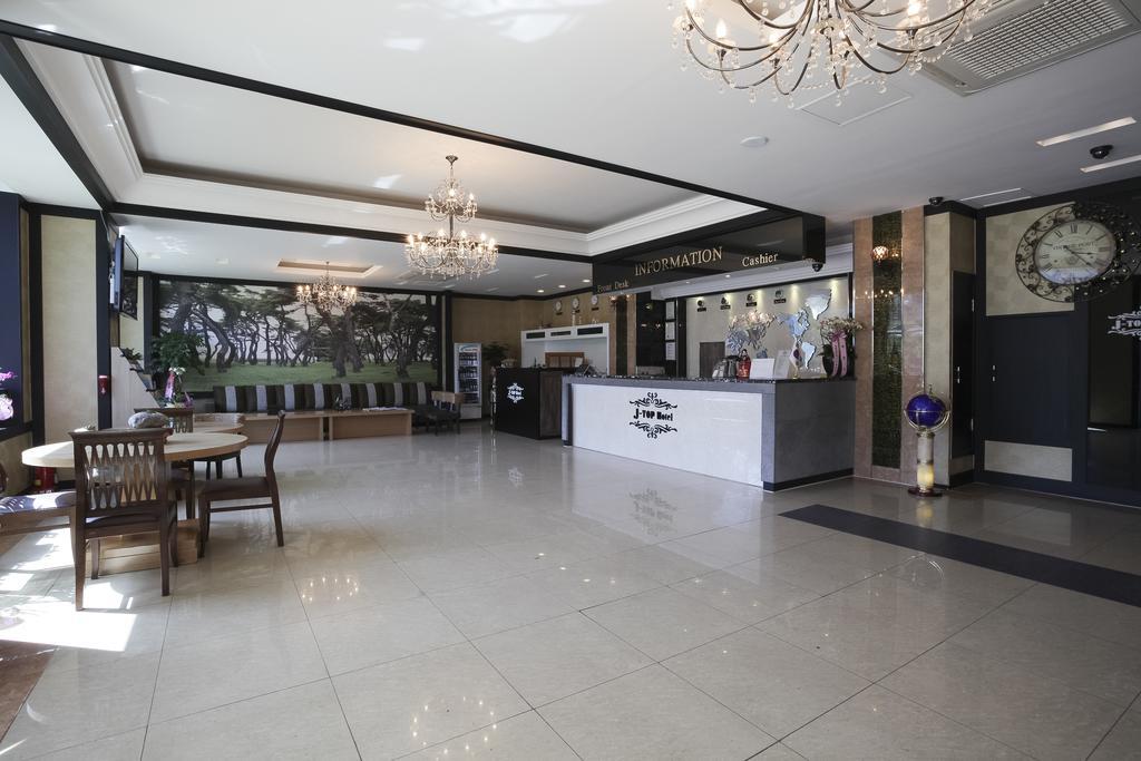J-Top Hotel Siheung Екстер'єр фото